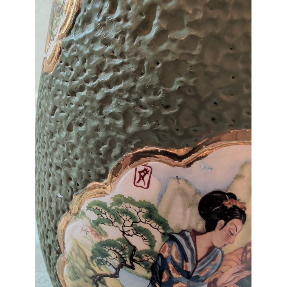 Vintage Japanese Satsuma Style Textured Green Lava Glaze Gilt Porcelain Vase - Picture 6 of 12